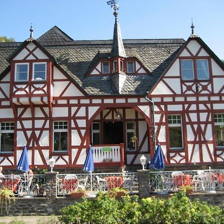 Cafe-Konditorei-Pension Sander Нидерфелль Номер фото