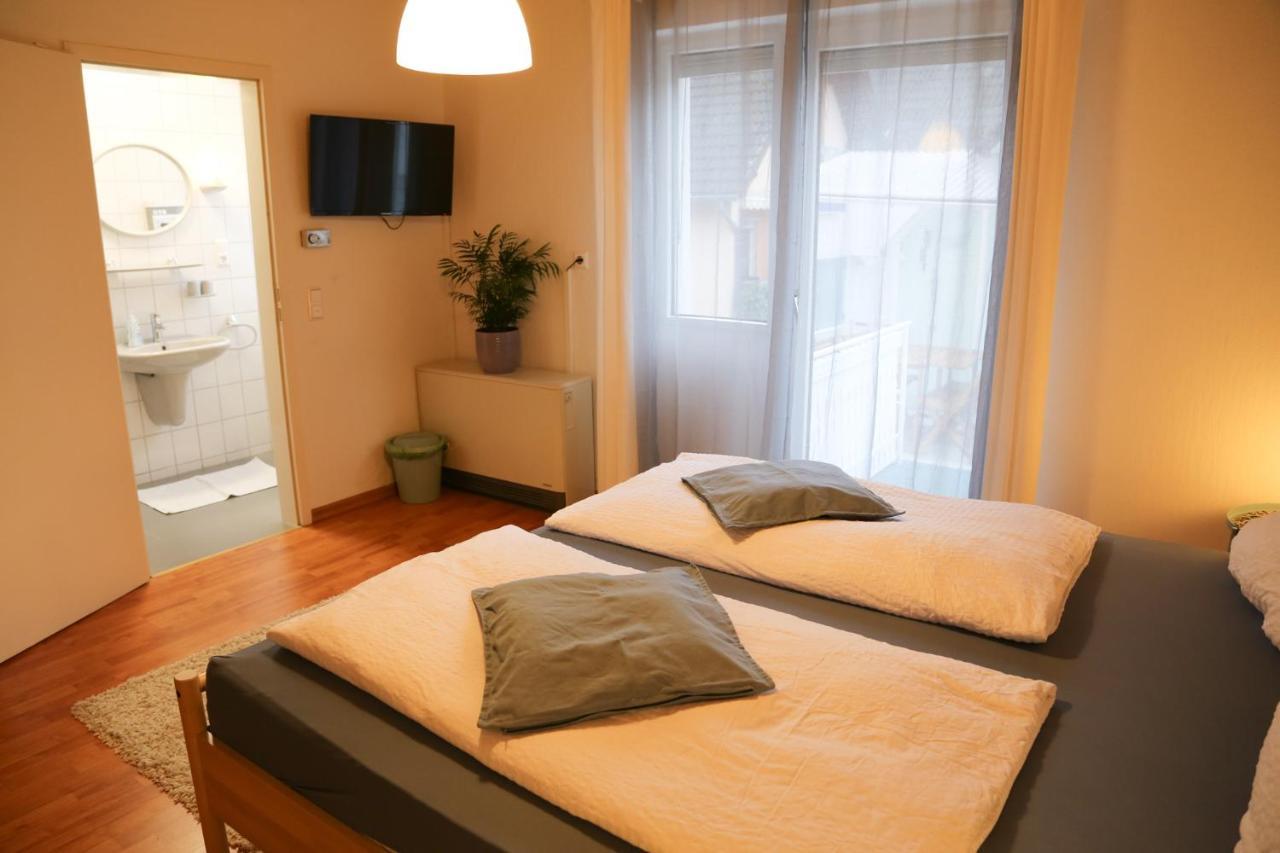 Cafe-Konditorei-Pension Sander Нидерфелль Экстерьер фото