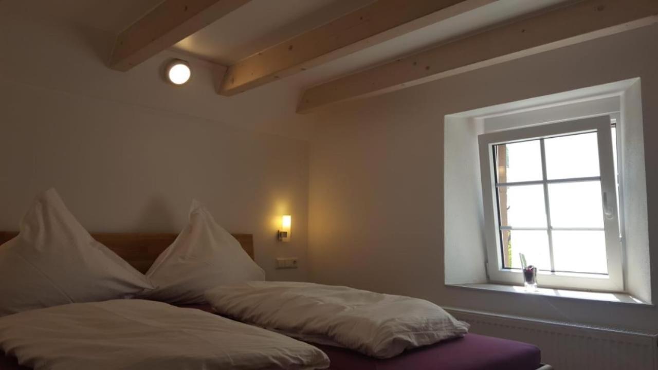 Cafe-Konditorei-Pension Sander Нидерфелль Экстерьер фото